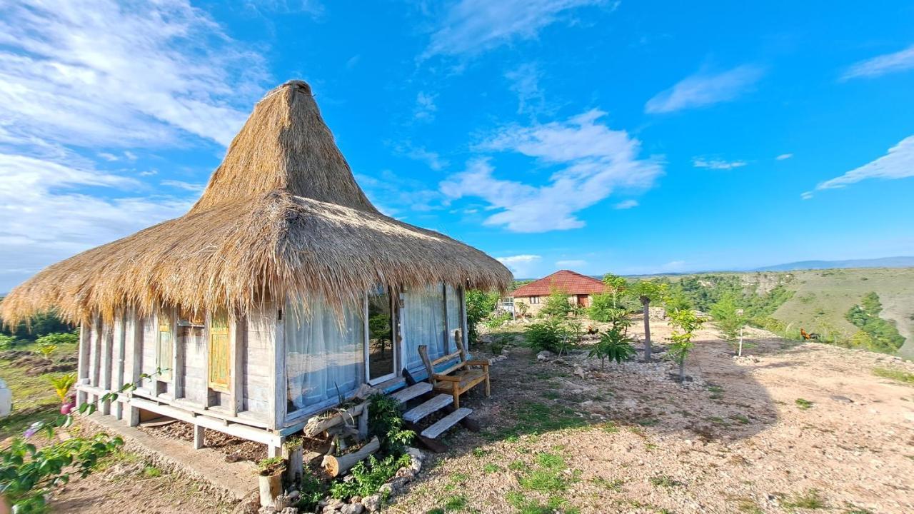 Hars Garden Sumba 호텔 와잉아푸 외부 사진